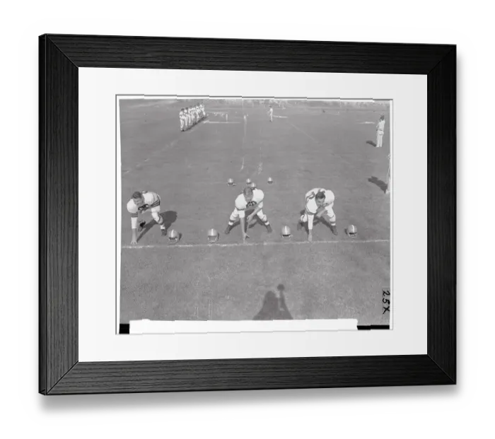Framed Print : Dante Lavelli with Frank Gatski and Lou Groza Framed Print : Dante Lavelli with Frank Gatski and Lou Groza