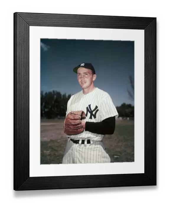 Framed Print : Yankee Irv Noren with Baseball Mitt