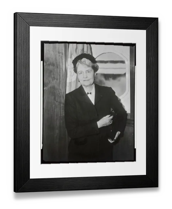 Framed Print : Wife of American Ambassador to Russia Framed Print : Wife of American Ambassador to Russia