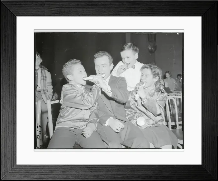 Framed Print : Frankie Ryff and Friends Eating Ice Cream Sandwiches Framed Print : Frankie Ryff and Friends Eating Ice Cream Sandwiches