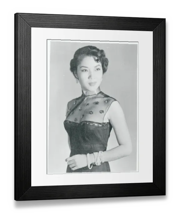 Framed Print : Portrait of Lee Mei Framed Print : Portrait of Lee Mei