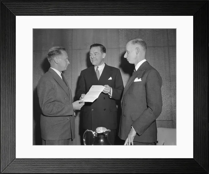 Framed Print : US Ambassador Lodge and Dag Hammarskjold Framed Print : US Ambassador Lodge and Dag Hammarskjold