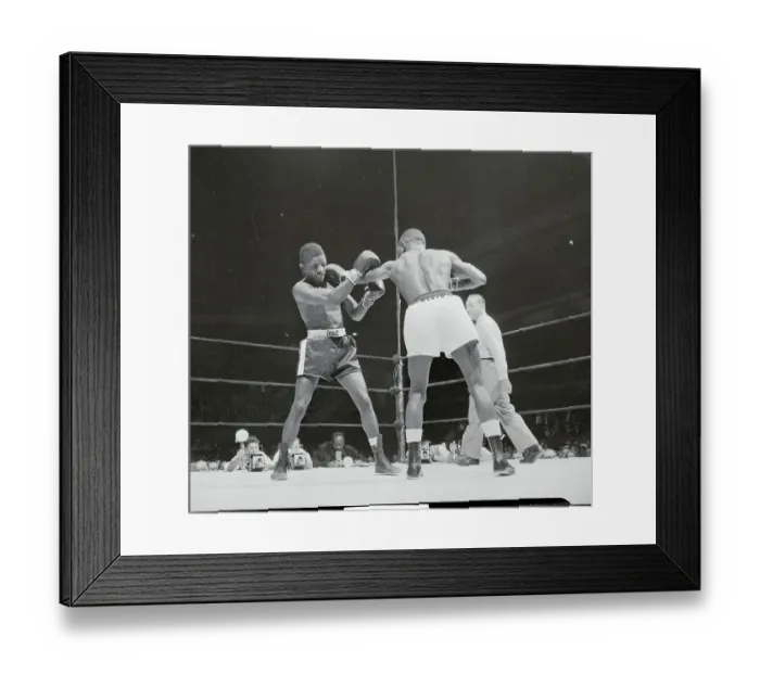 Framed Print : Teddy Davis Boxing Against Percy Bassett Framed Print : Teddy Davis Boxing Against Percy Bassett
