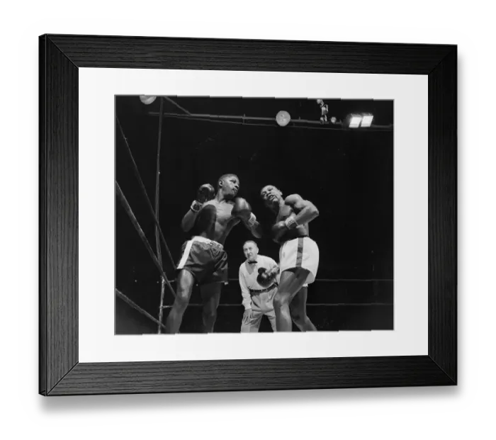 Framed Print : Teddy Davis Boxing Against Percy Bassett Framed Print : Teddy Davis Boxing Against Percy Bassett