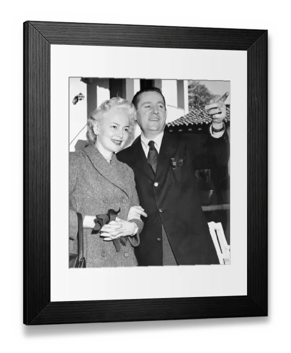 Framed Print : Olivia de Havilland and Fiance Pierre Galante Framed Print : Olivia de Havilland and Fiance Pierre Galante