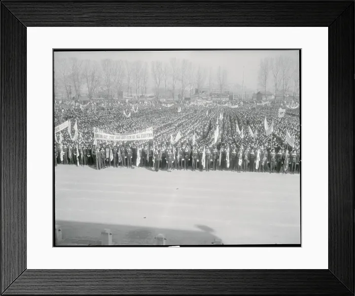 Framed Print : Rallying at Seoul Stadium Framed Print : Rallying at Seoul Stadium