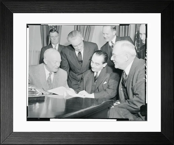 Framed Print : President Eisenhower Meeting With Pierre Mendes-France Framed Print : President Eisenhower Meeting With Pierre Mendes-France