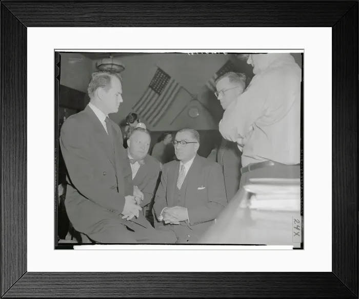 Framed Print : Dr Samuel Sheppard Conferring with His Lawyers Framed Print : Dr Samuel Sheppard Conferring with His Lawyers