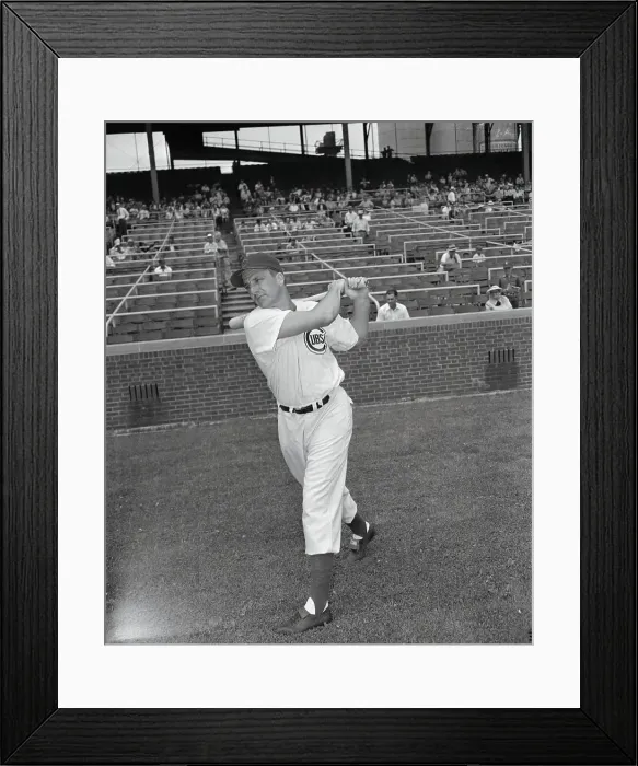 Framed Print : Ralph Kiner in Batting Position Framed Print : Ralph Kiner in Batting Position