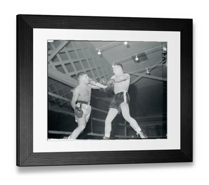 Framed Print : Peter Mueller Boxing Against Gene Fullmer Framed Print : Peter Mueller Boxing Against Gene Fullmer