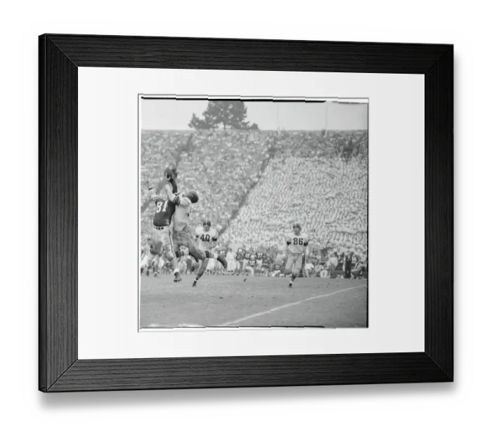 Framed Print : Bob Gergen and Leon Clarke During Game Action Framed Print : Bob Gergen and Leon Clarke During Game Action