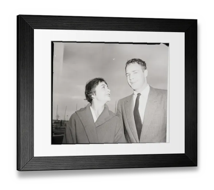 Framed Print : Marlon Brando And Josiane In Bandol Framed Print : Marlon Brando And Josiane In Bandol