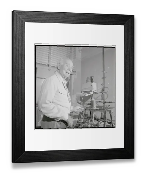 Framed Print : Dr. Allen B. Dumont with Dr. Lee de Forest Framed Print : Dr. Allen B. Dumont with Dr. Lee de Forest