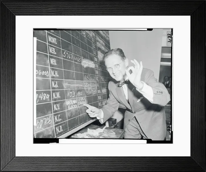 Framed Print : Stephen Mitchell Giving the Victory Sign Framed Print : Stephen Mitchell Giving the Victory Sign
