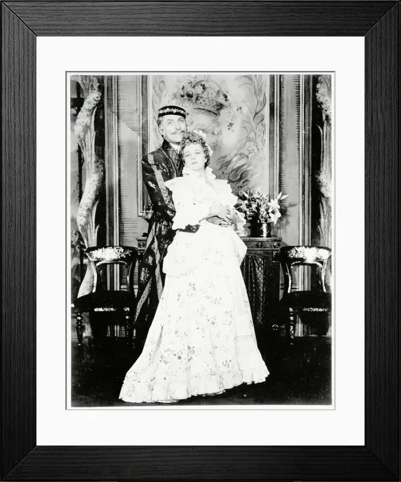 Framed Print : Portrait of Brian Aherne and Edna Best Framed Print : Portrait of Brian Aherne and Edna Best