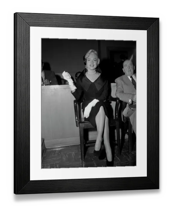 Framed Print : Marilyn Monroe in Supreme Court Framed Print : Marilyn Monroe in Supreme Court
