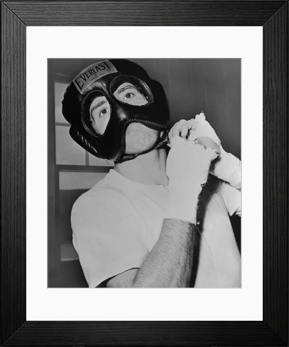 Framed Print : Paddy DeMarco Wearing Face Mask Framed Print : Paddy DeMarco Wearing Face Mask