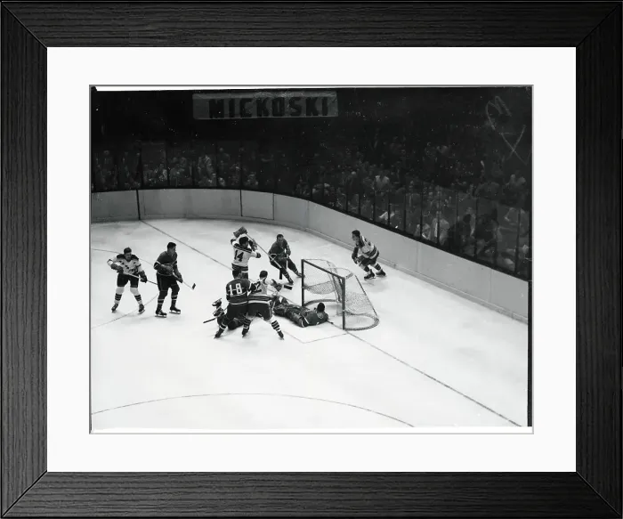 Framed Print : Andy Bathgate Scoring a Goal Framed Print : Andy Bathgate Scoring a Goal