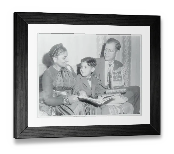 Framed Print : Portrait of the Renfrew Family Framed Print : Portrait of the Renfrew Family