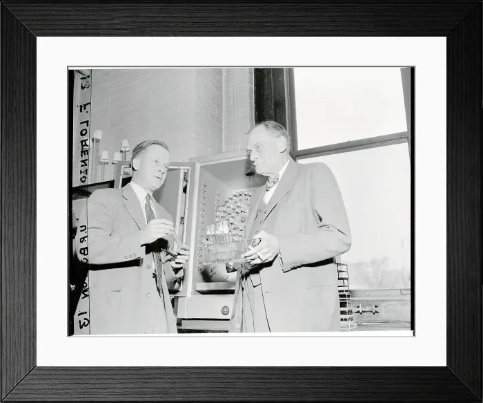 Framed Print : Thomas Weller Speaking With John Enders Framed Print : Thomas Weller Speaking With John Enders