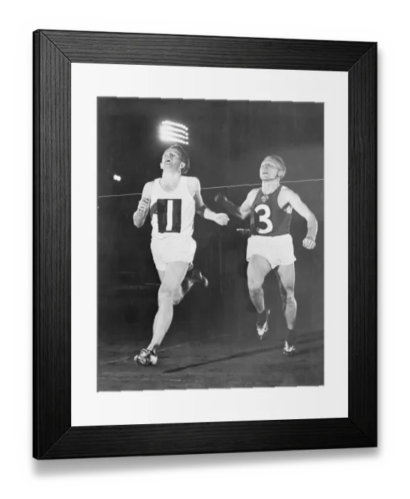 Framed Print : Runners Crossing the Finish Line Framed Print : Runners Crossing the Finish Line