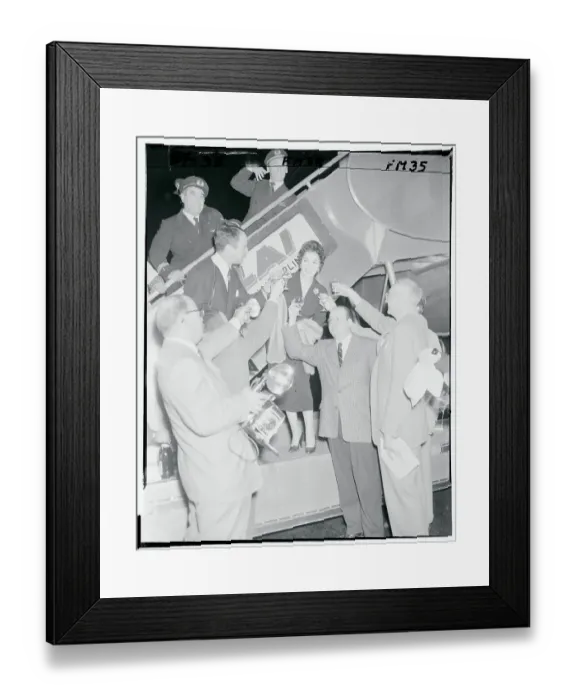 Framed Print : Gina Lollobrigida and Newsmen Drinking a Toast