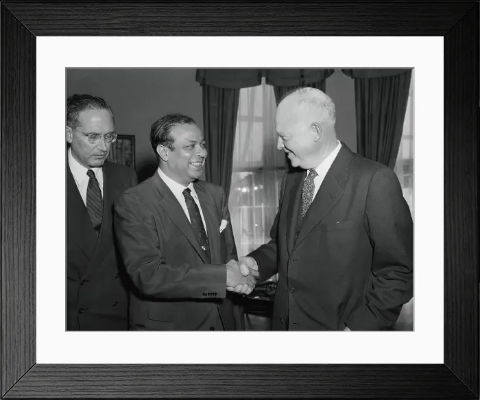 Framed Print : President Eisenhower Shaking Hands With Mohammed Ali Framed Print : President Eisenhower Shaking Hands With Mohammed Ali
