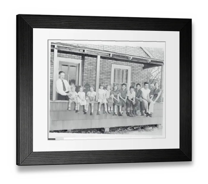 Framed Print : Ed Schlemmer Standing Beside His Eleven Children Framed Print : Ed Schlemmer Standing Beside His Eleven Children