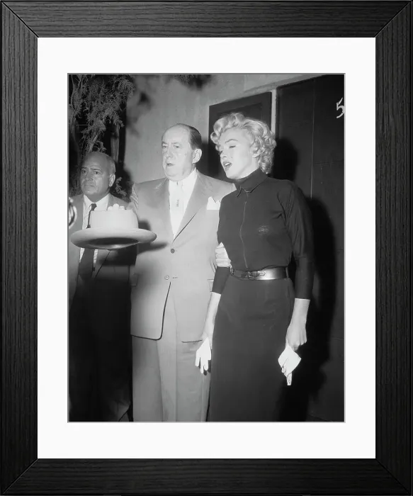 Framed Print : Marilyn Monroe Announcing Divorce from Joe DiMaggio Framed Print : Marilyn Monroe Announcing Divorce from Joe DiMaggio