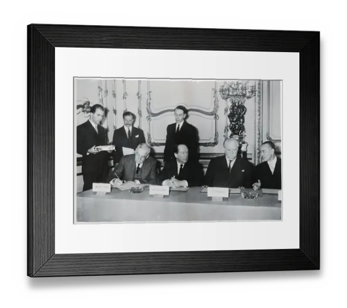Framed Print : The Signing Of The Nine Power Pact Framed Print : The Signing Of The Nine Power Pact