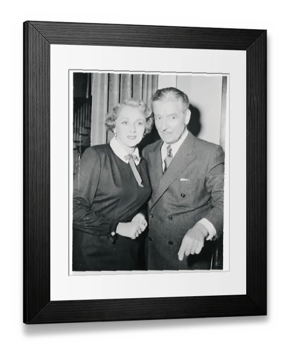 Framed Print : Portrait of Ronald Colman and Benita Hume