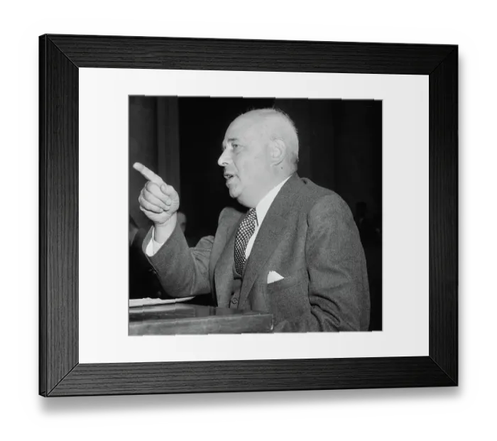 Framed Print : Samuel S. Leibowitz Making Statment Framed Print : Samuel S. Leibowitz Making Statment