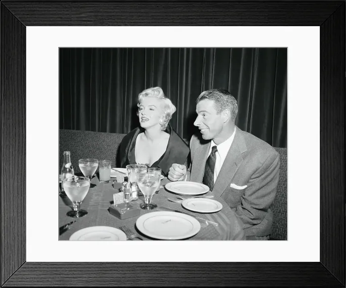 Framed Print : Marilyn and Joe Dimaggio Framed Print : Marilyn and Joe Dimaggio