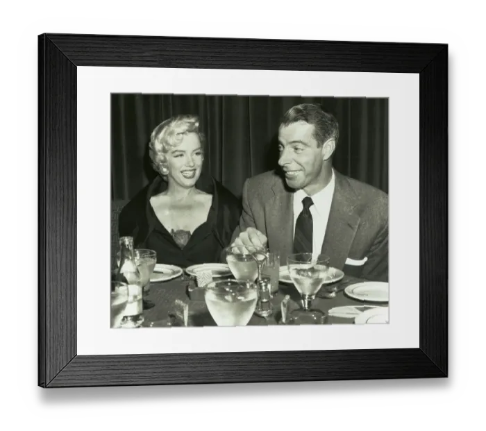 Framed Print : Marilyn Monroe and Joe DiMaggio