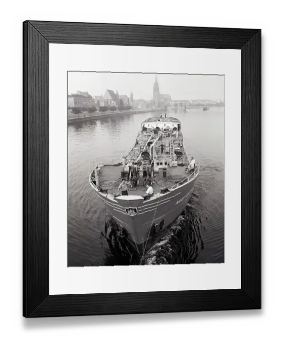 Framed Print : Bow of German Tanker Marie Boettger Framed Print : Bow of German Tanker Marie Boettger