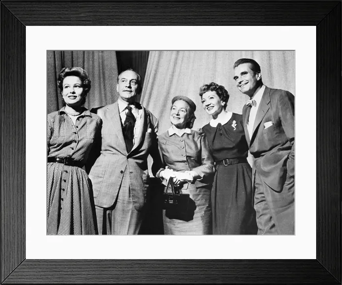 Framed Print : Helen Hayes, Claudette Colbert and Others