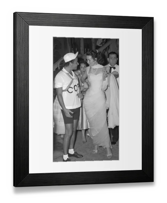 Framed Print : Portrait of Pepi Lenzi and Maria Felix Framed Print : Portrait of Pepi Lenzi and Maria Felix