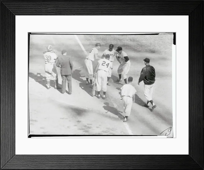 Framed Print : Willie Mays and Others Framed Print : Willie Mays and Others