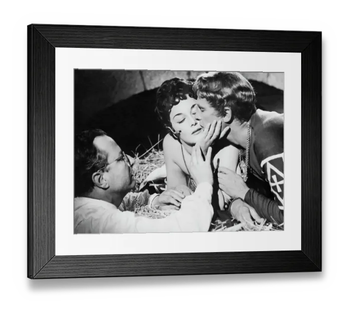 Framed Print : Riccardo Freda Directs Actors During Romantic Scene Framed Print : Riccardo Freda Directs Actors During Romantic Scene