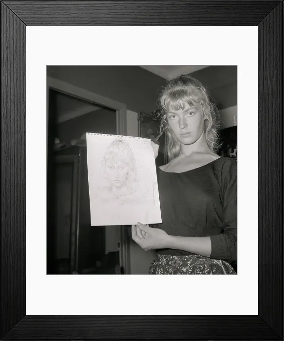 Framed Print : Portrait of Sylvette David Framed Print : Portrait of Sylvette David