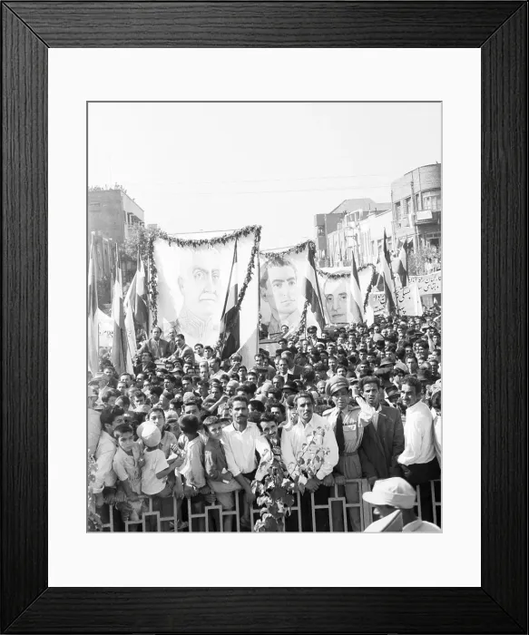 Framed Print : Iranian Crowd with Huge Signs Framed Print : Iranian Crowd with Huge Signs
