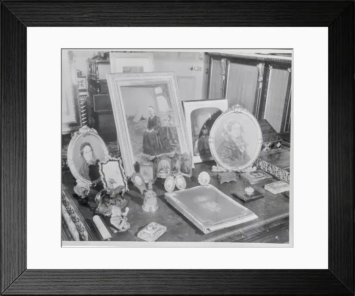 Framed Print : Victoria's Drawing Room Framed Print : Victoria's Drawing Room