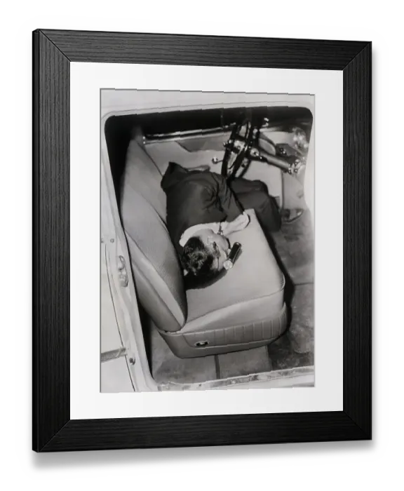 Framed Print : Bullet-Riddled Gangster Body In Car Framed Print : Bullet-Riddled Gangster Body In Car