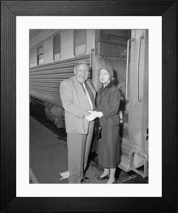 Framed Print : Portrait of Charles Laughto and Lillian Gish