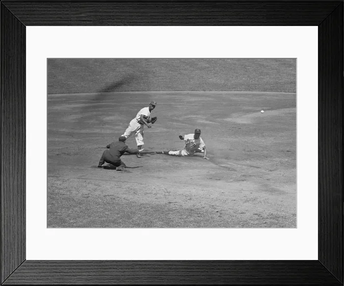 Framed Print : Giants Turning Double Play