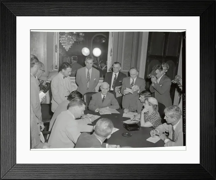 Framed Print : Arthur Watkins with Newsmen Framed Print : Arthur Watkins with Newsmen