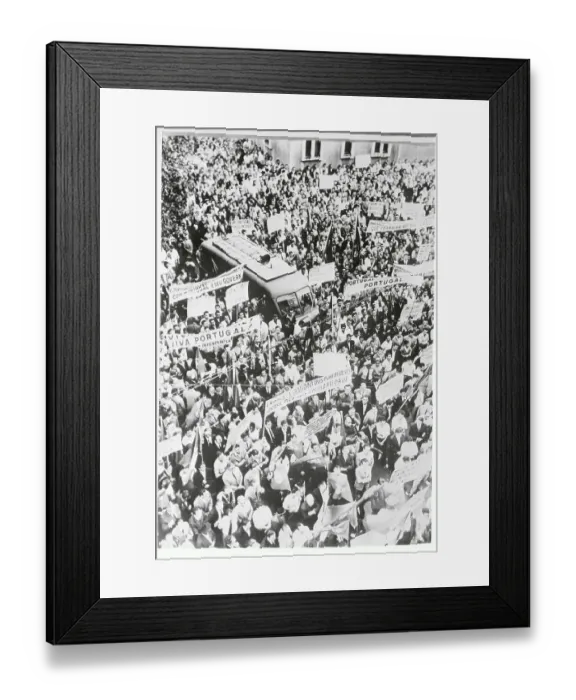 Framed Print : Protesters in Rio De Janeiro Framed Print : Protesters in Rio De Janeiro