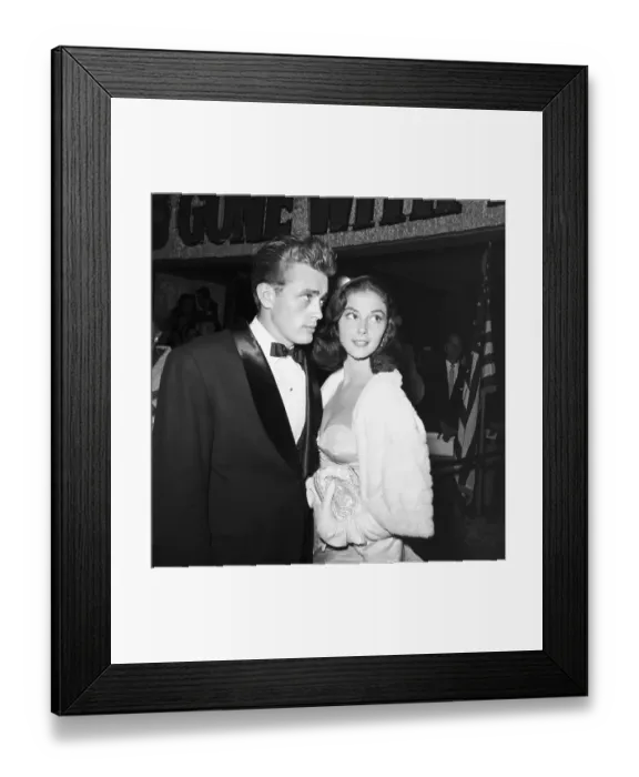 Framed Print : James Dean and Pier Angeli Framed Print : James Dean and Pier Angeli