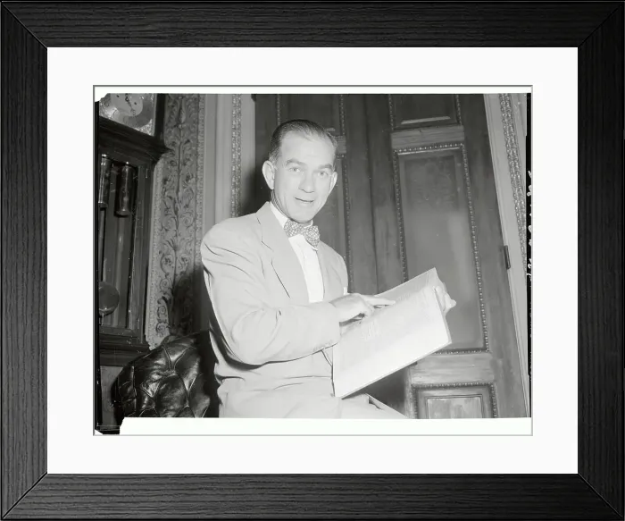 Framed Print : Portrait of William Fulbright Framed Print : Portrait of William Fulbright