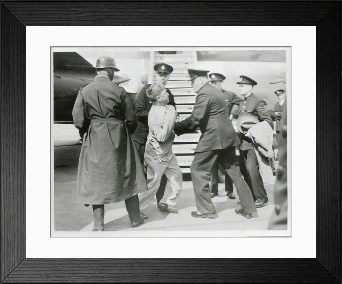 Framed Print : Attacking Passenger Framed Print : Attacking Passenger